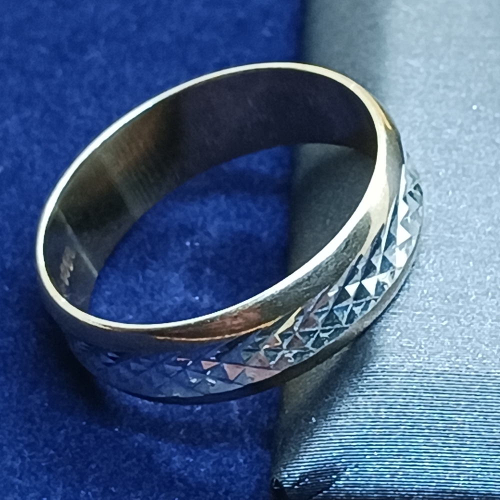 William Moulson (WM STER) Sterling Silver 2 Tone Wedding Band
